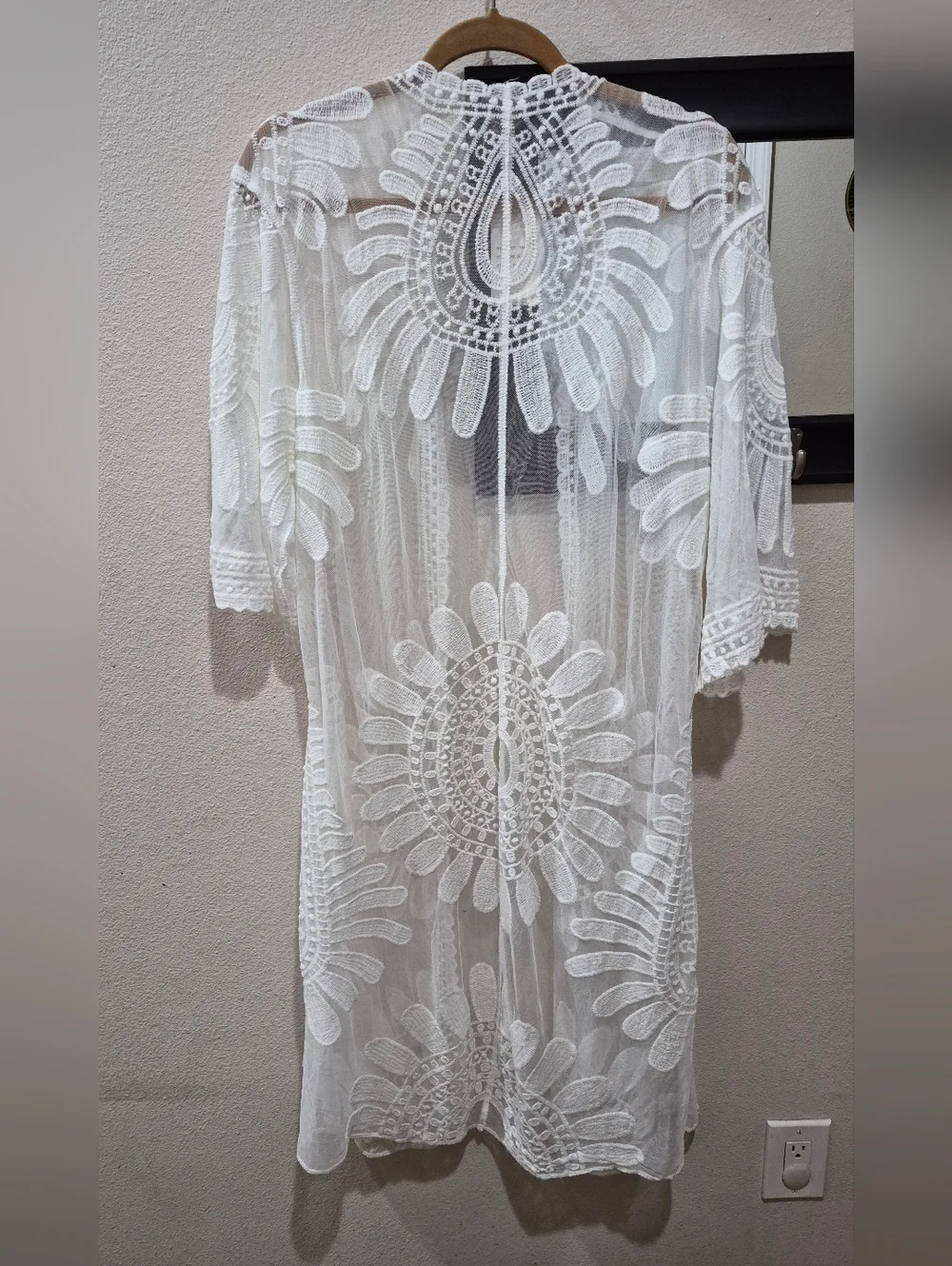 Raj White Lace Kimono Duster Sheer Boho Cover Up One Size NWT - Picture 2 of 7